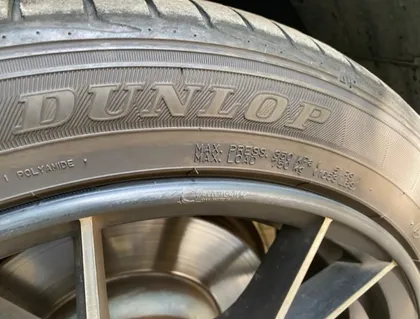 Tyre sidewall and date code